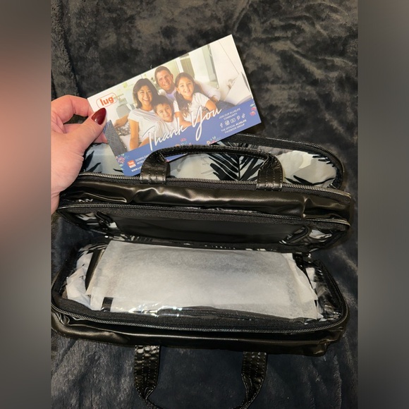NWT LUG Cosmetic Case Black/ Gray - Picture 3 of 3